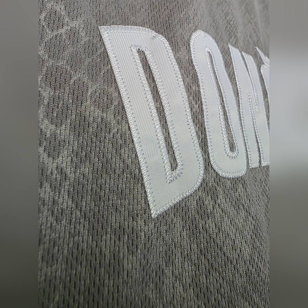 Los Angeles Lakers Luka Doncic GRAY 'The City Of Angels' XL Jersey - Picture 3 of 4